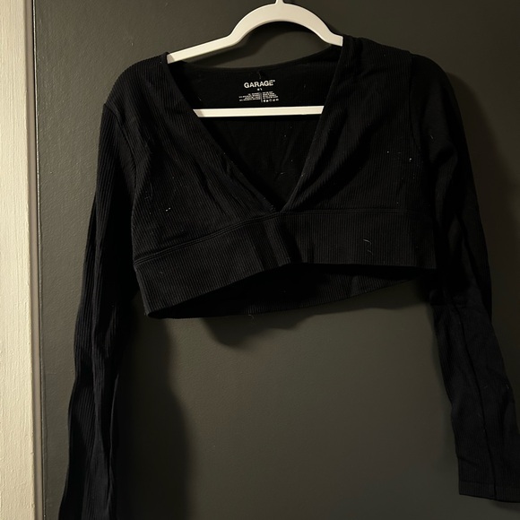 Garage Tops - Garage Black Ribbed V-Neck Crop Top
